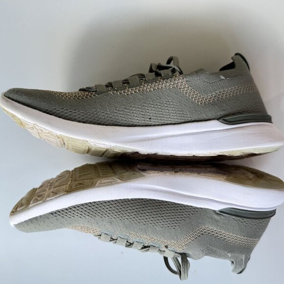 Athletic Propulsion Lab Size 8 Sneakers Athleisure Active - Picture 4 of 7